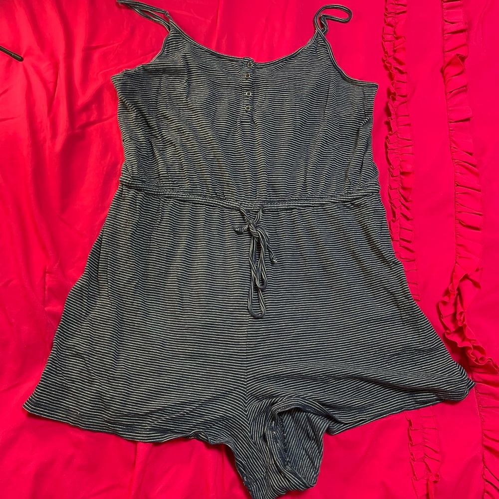 Sleeveless jumper